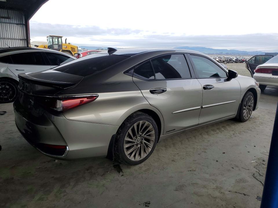 2021 Lexus Es 300h Luxury