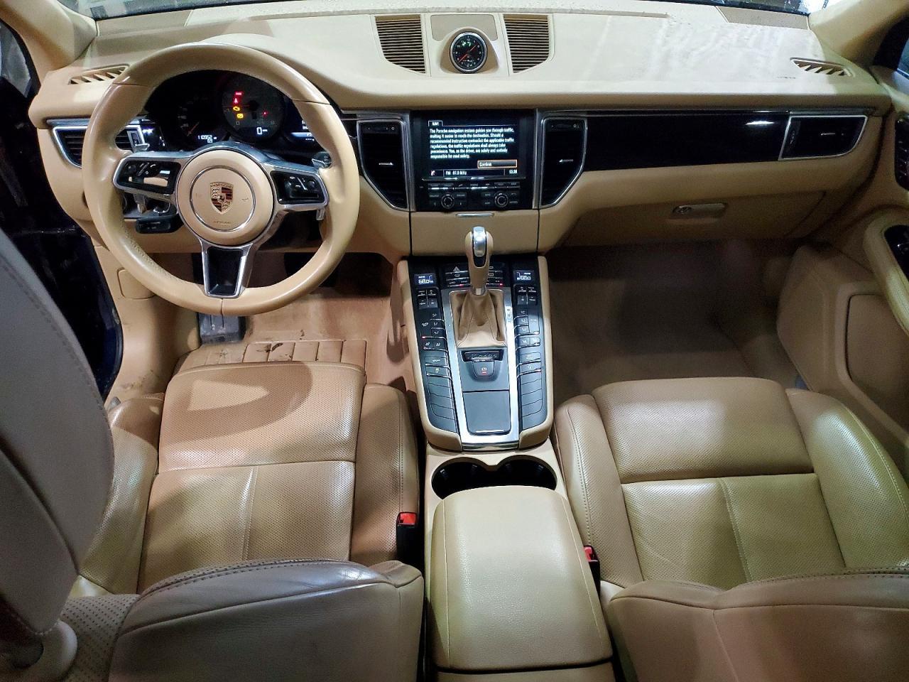 2016 Porsche Macan s