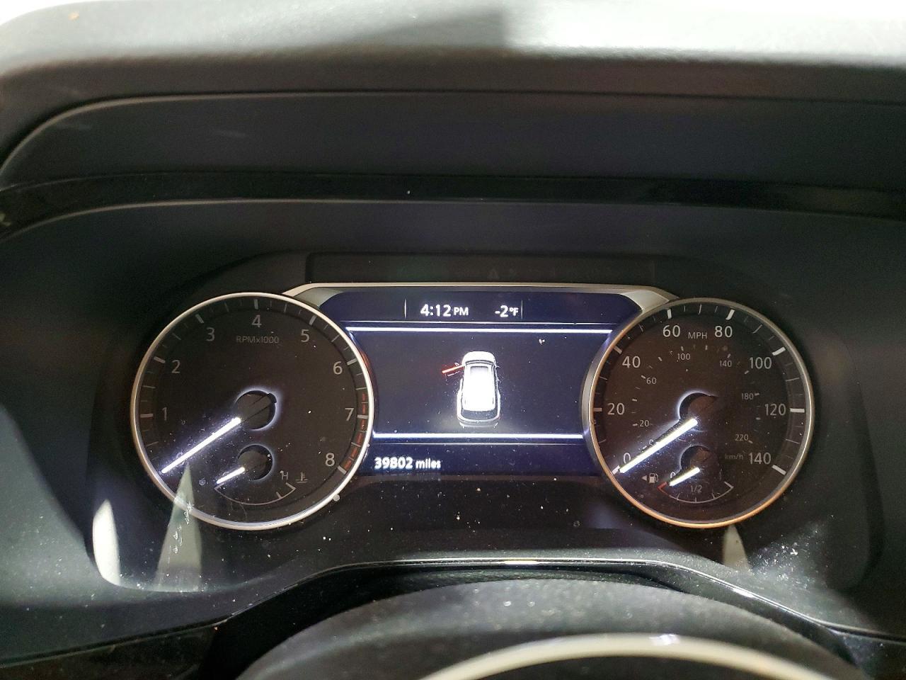 2025 Nissan Pathfinder sv