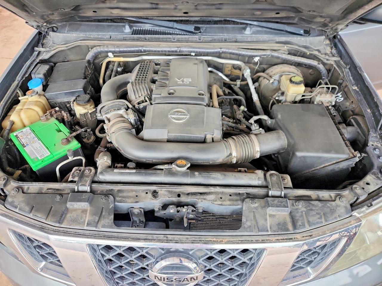 2016 Niss Frontier SV