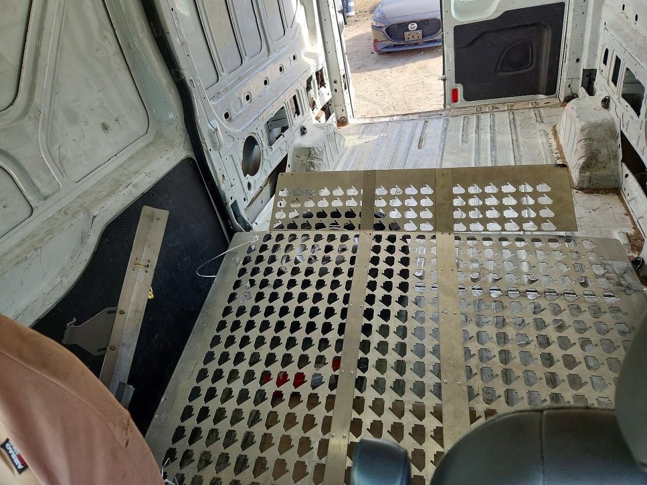 2018 Ford Transit T-250