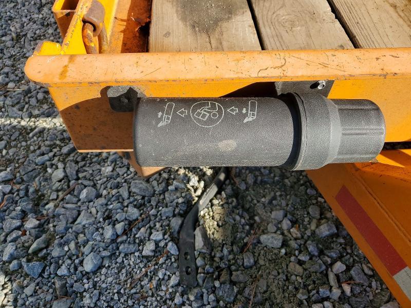 2014 Brookside 2014 Moran Welding INC SLT 121-6KE Tilt Deck Equip