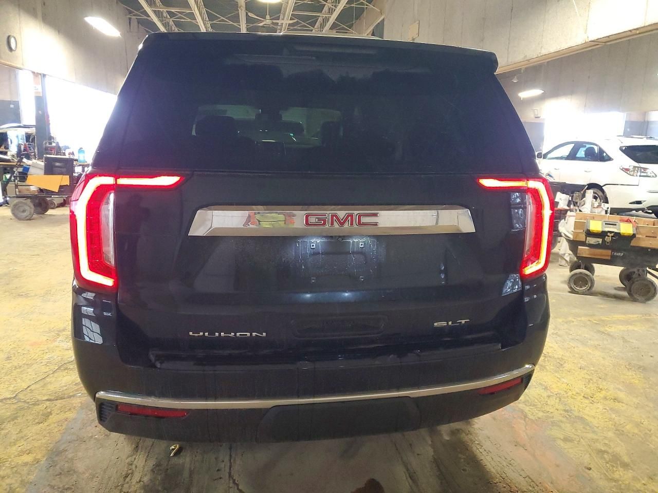 2024 GMC Yukon slt