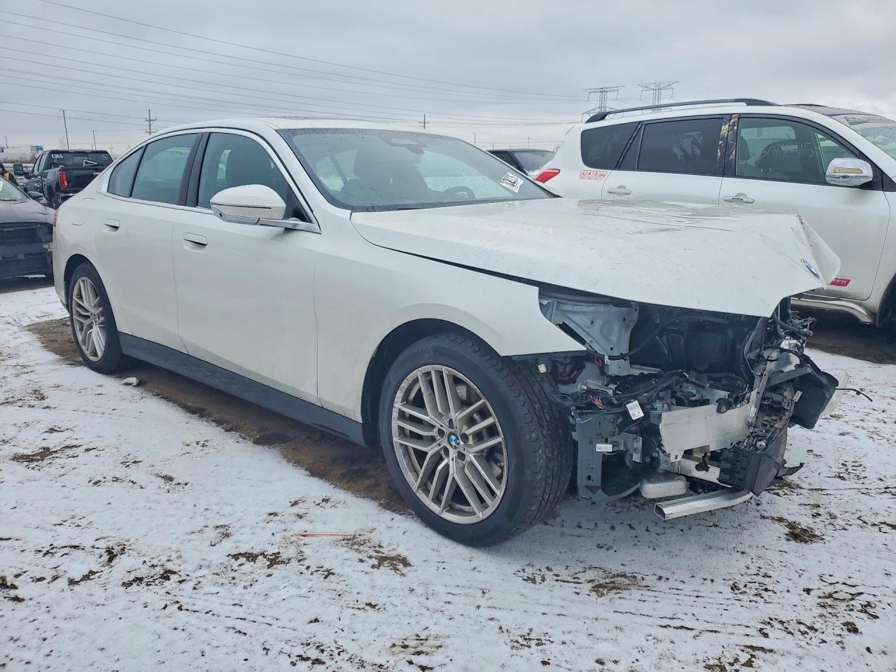 2025 BMW 530 xi