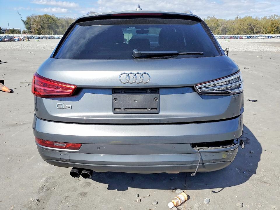 2016 Audi Q3 Premium Plus