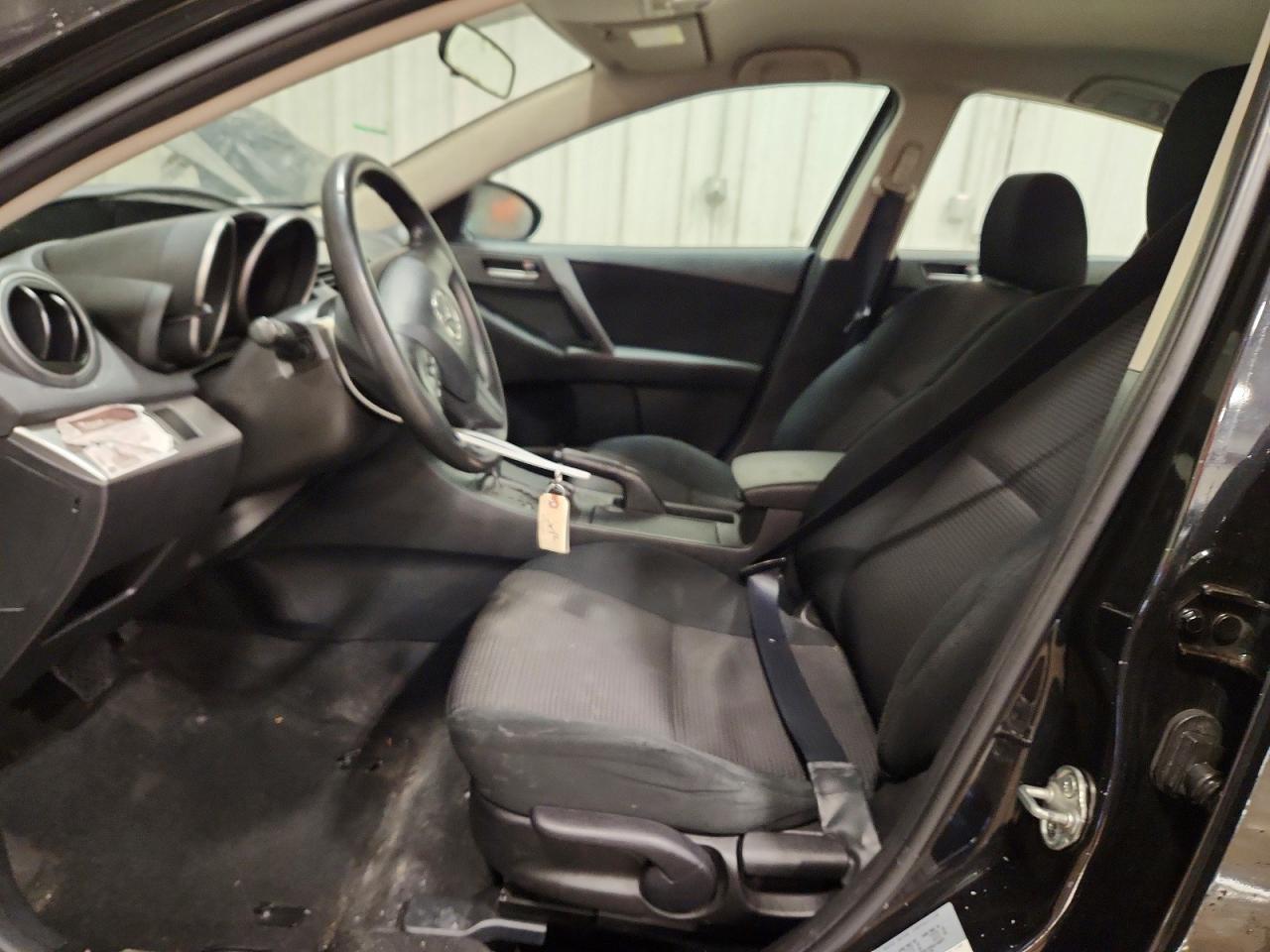2013 Mazda 3 I