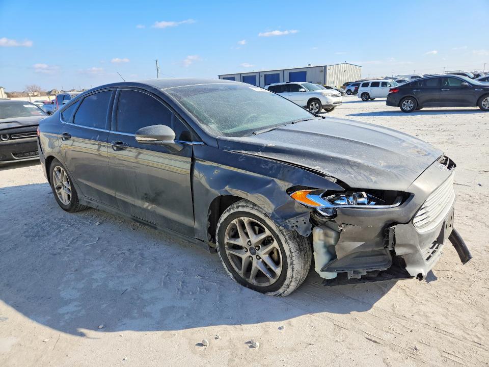 2016 Ford Fusion se