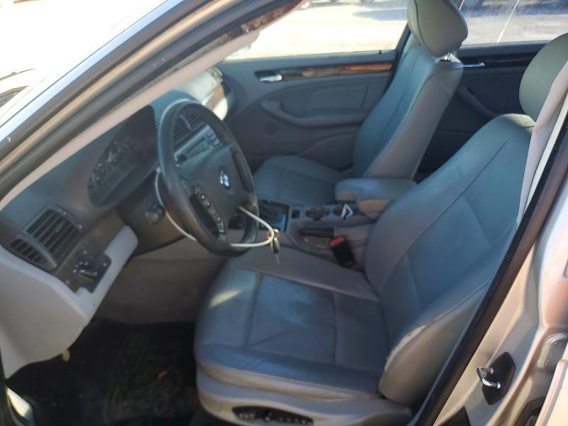 2004 BMW 325 i