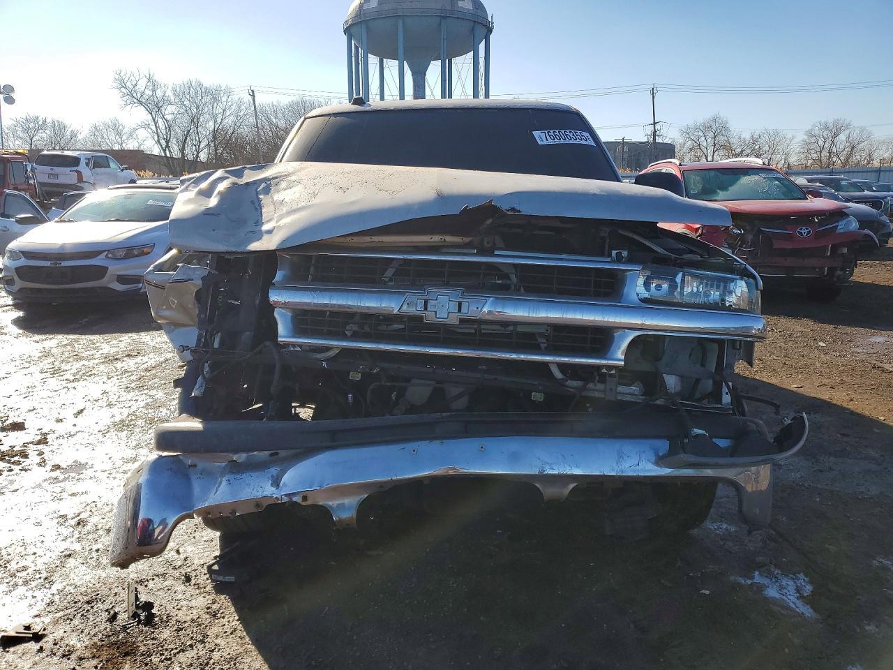 2004 Chevrolet Tahoe C1500