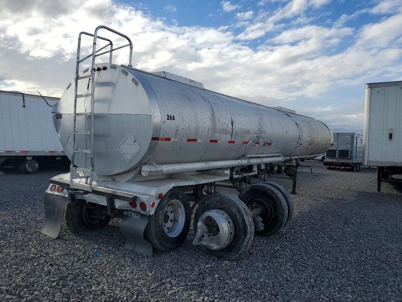 1974 Beall Trailer-Fuel Tank Trailer