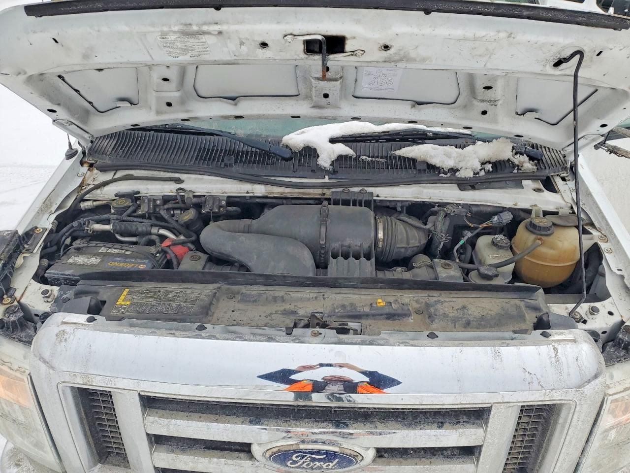 2016 Ford Econoline E350 Super Duty Cutaway Van