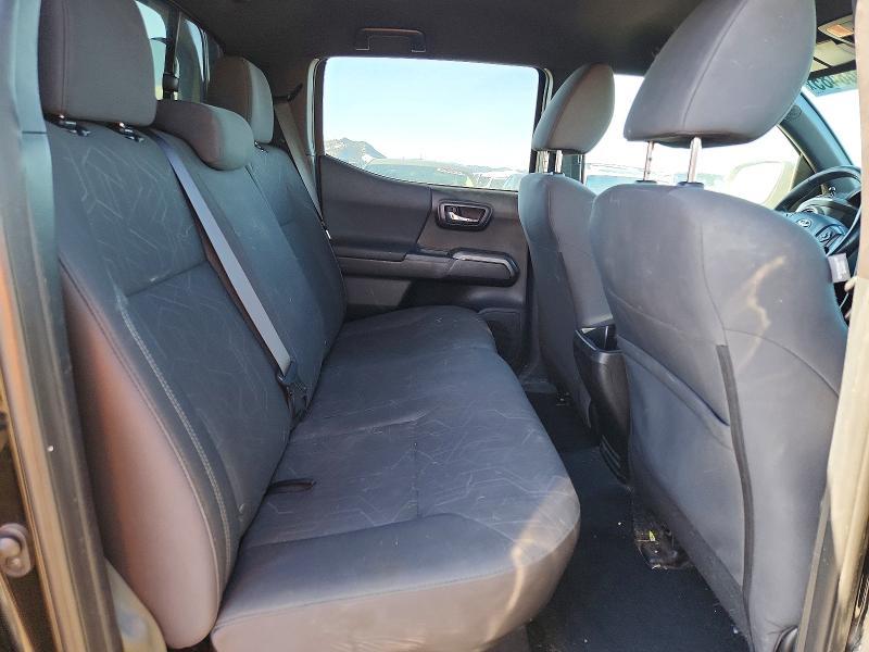 2016 Toyota Tacoma Double cab