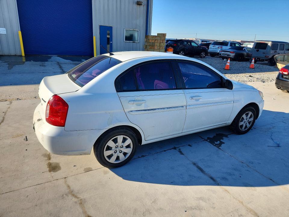2009 Hyundai Accent gls