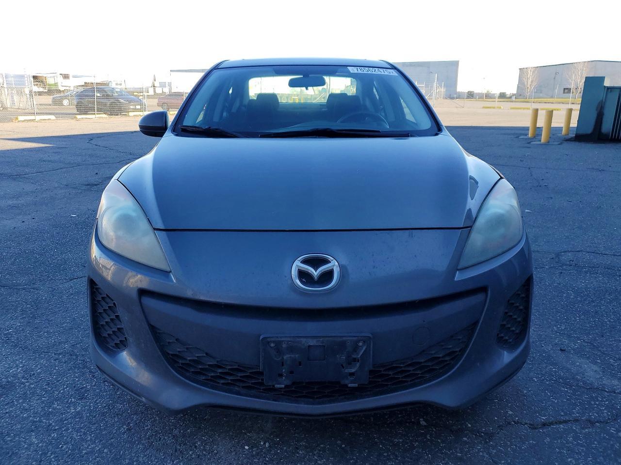 2012 Mazda 3 I
