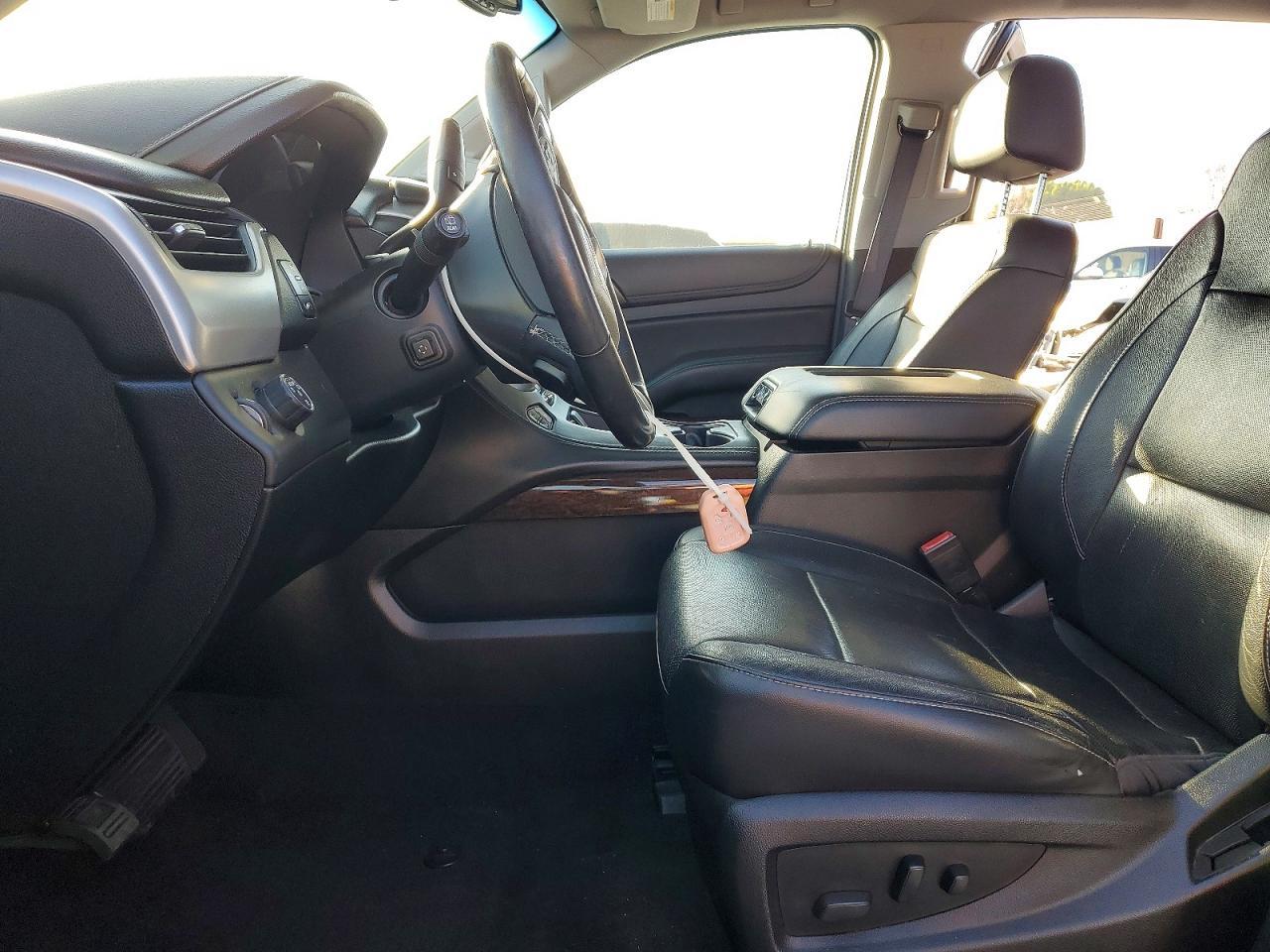 2017 GMC Yukon slt