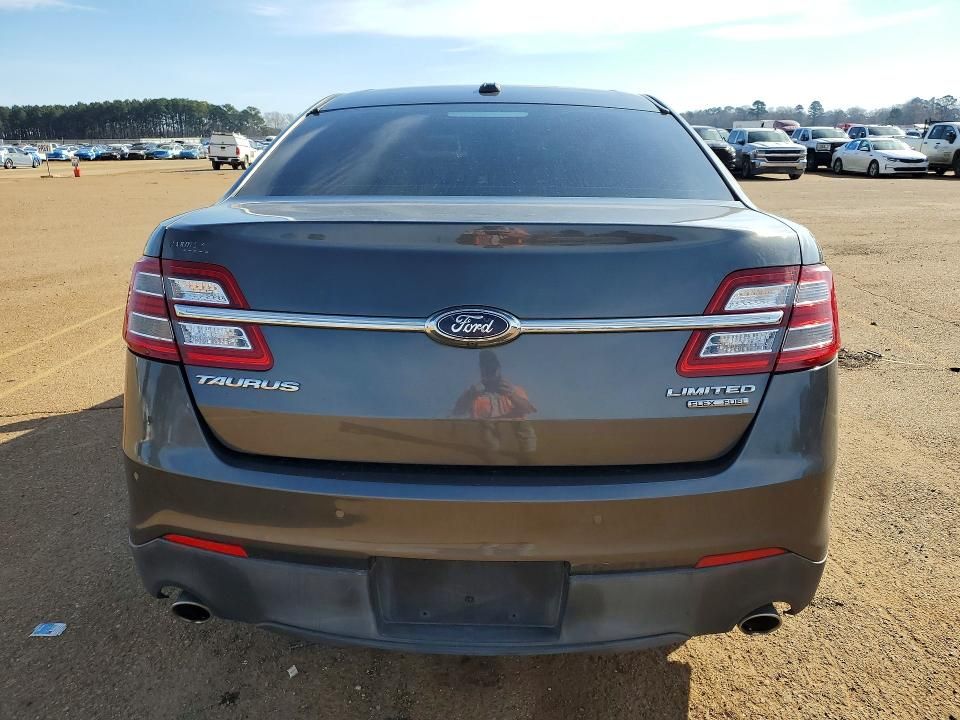 2017 Ford Taurus Limited