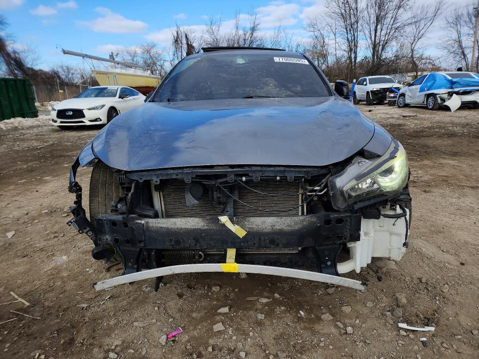 2015 Infiniti Q50 Base