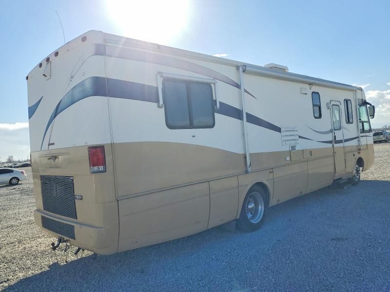 1998 Freightliner XC Chassis RV