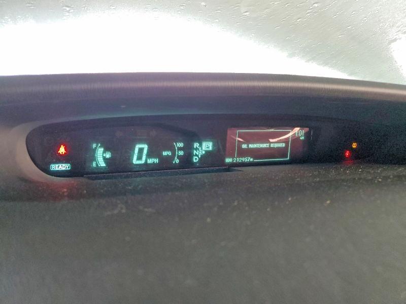 2010 Toyota Prius iv