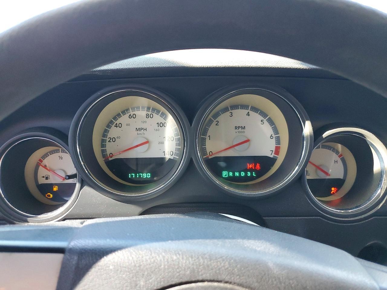 2009 Dodge Challenger se