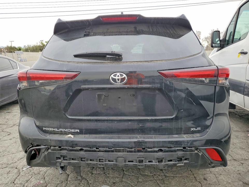 2024 Toyota Highlander le