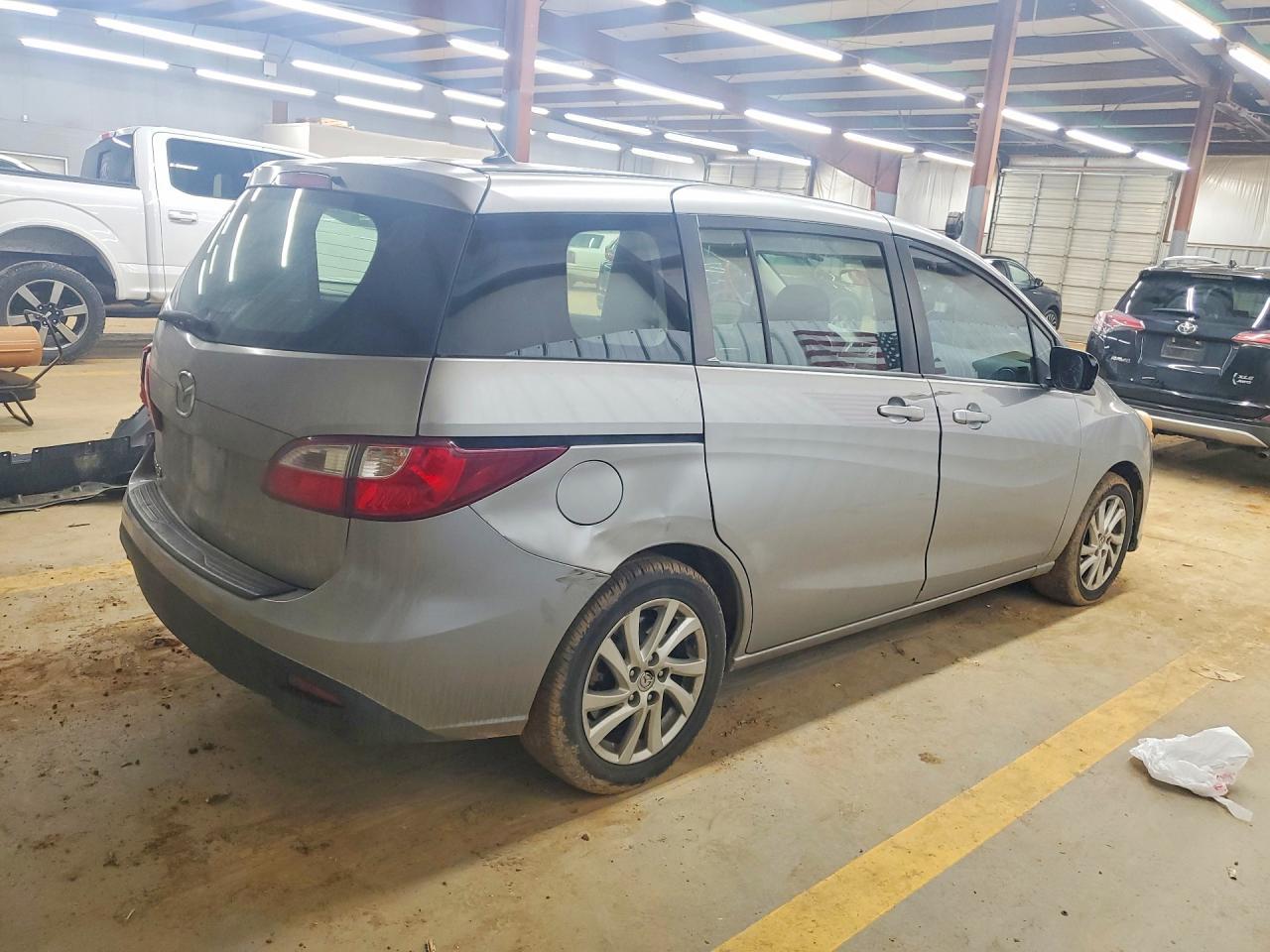2012 Mazda 5