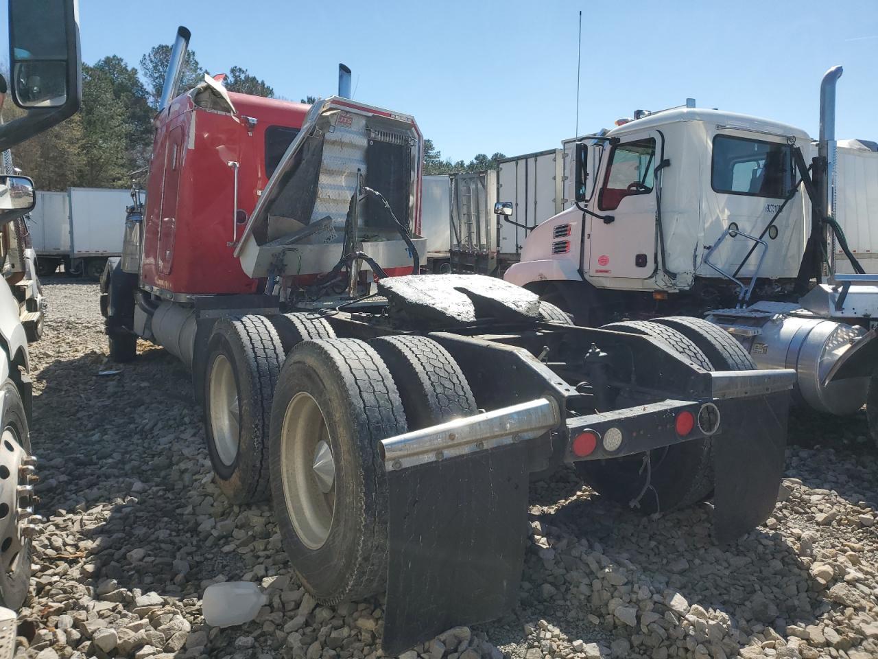 2000 Peterbilt 379-Semi Truck