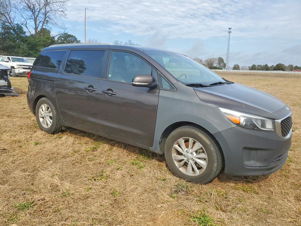 2015 KIA Sedona lx