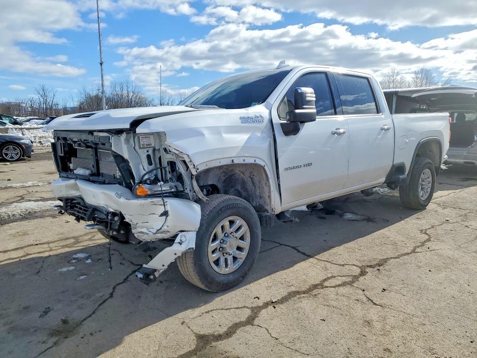2022 Chevrolet Silverado K3500 High Country