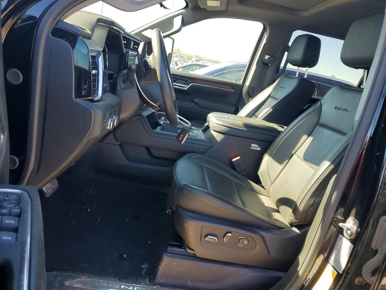 2024 GMC Sierra K3500 Denali