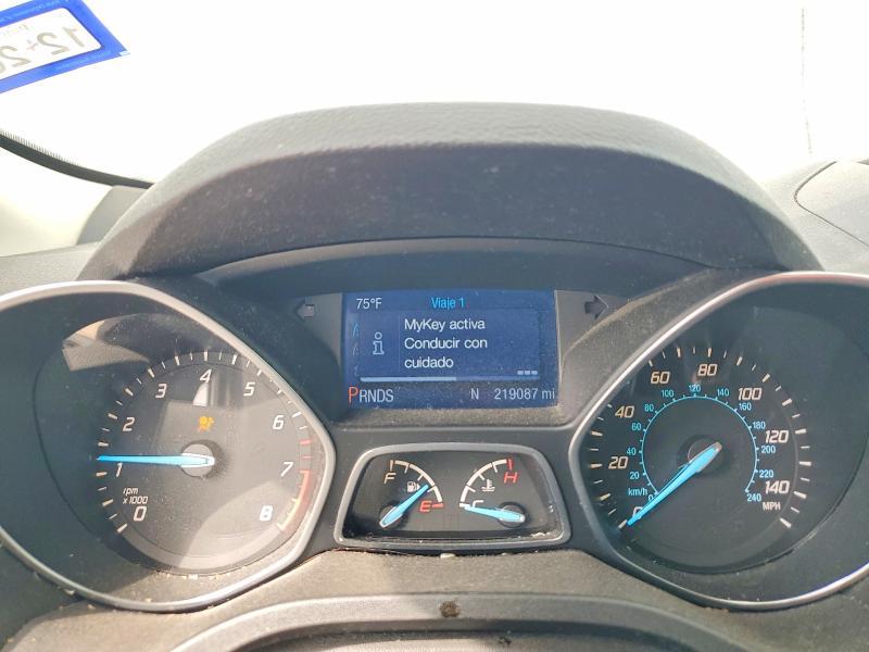 2014 Ford Escape s