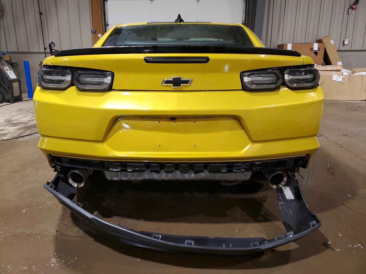 2024 Chevrolet Camaro ls