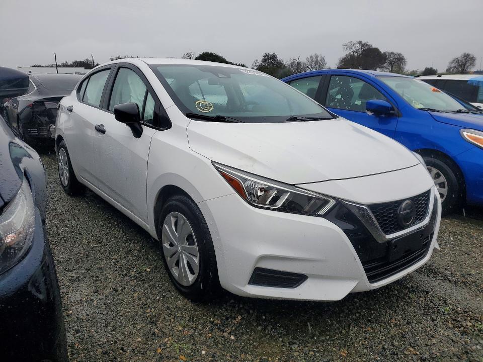 2020 Nissan Versa s