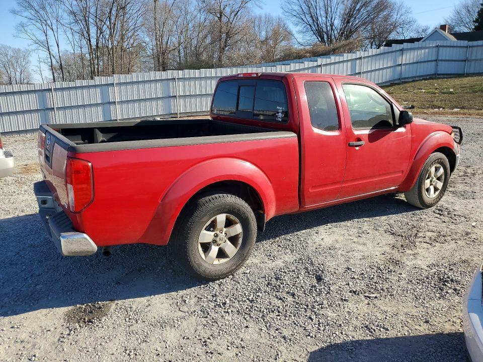 2011 Nissan Frontier s