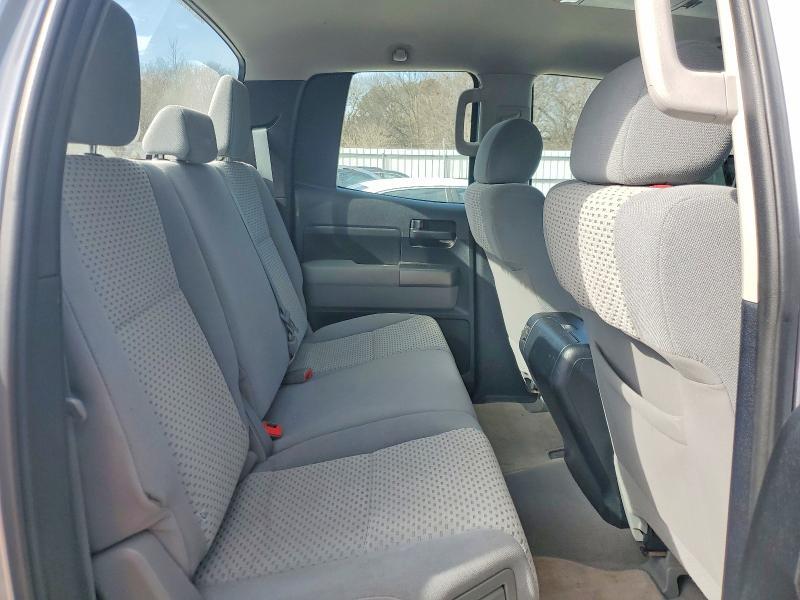 2011 Toyota Tundra Double cab SR5
