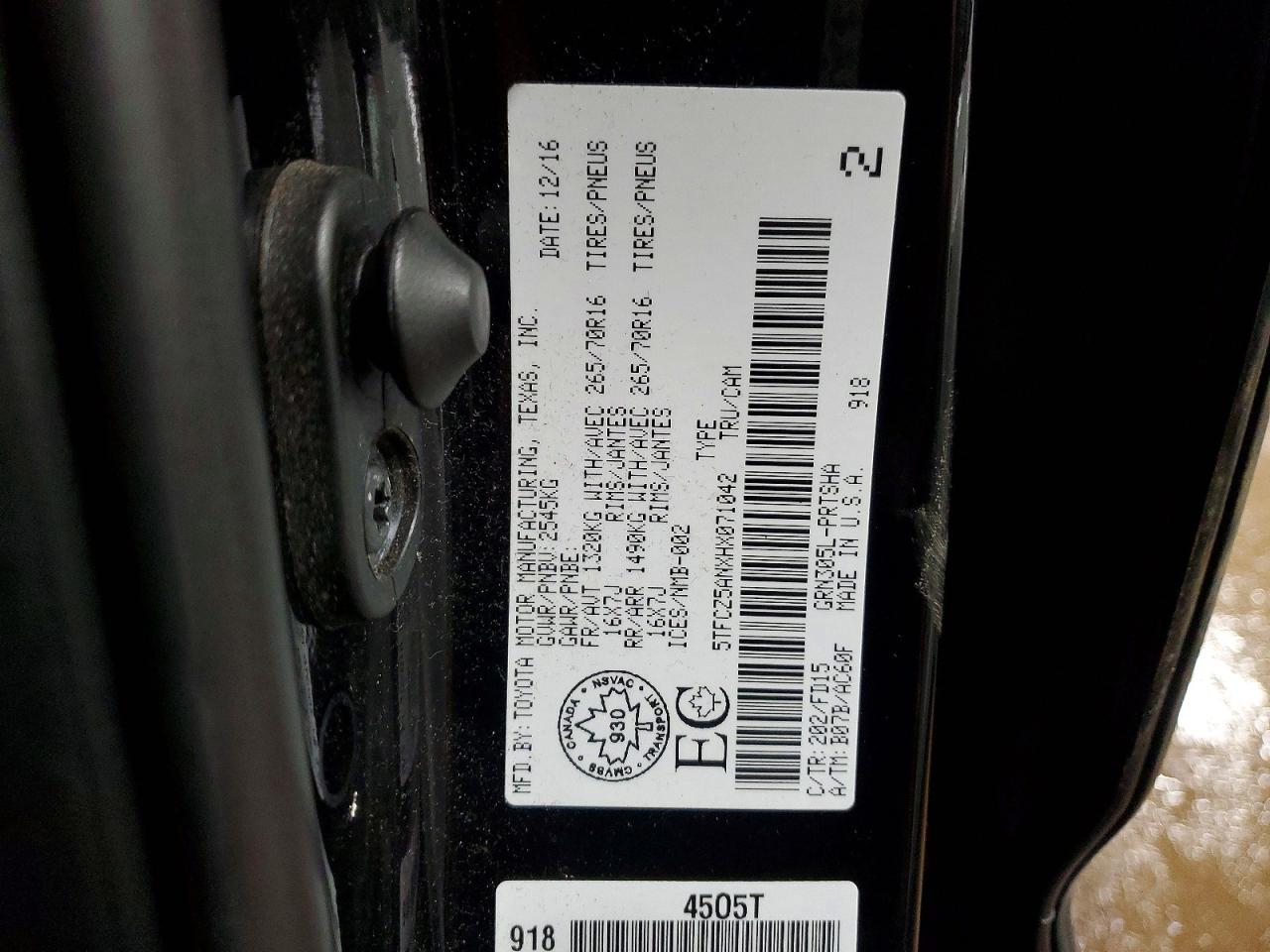 2017 Toyota Tacoma SR V6
