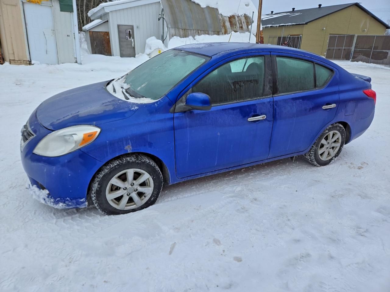 2013 Nissan Versa s