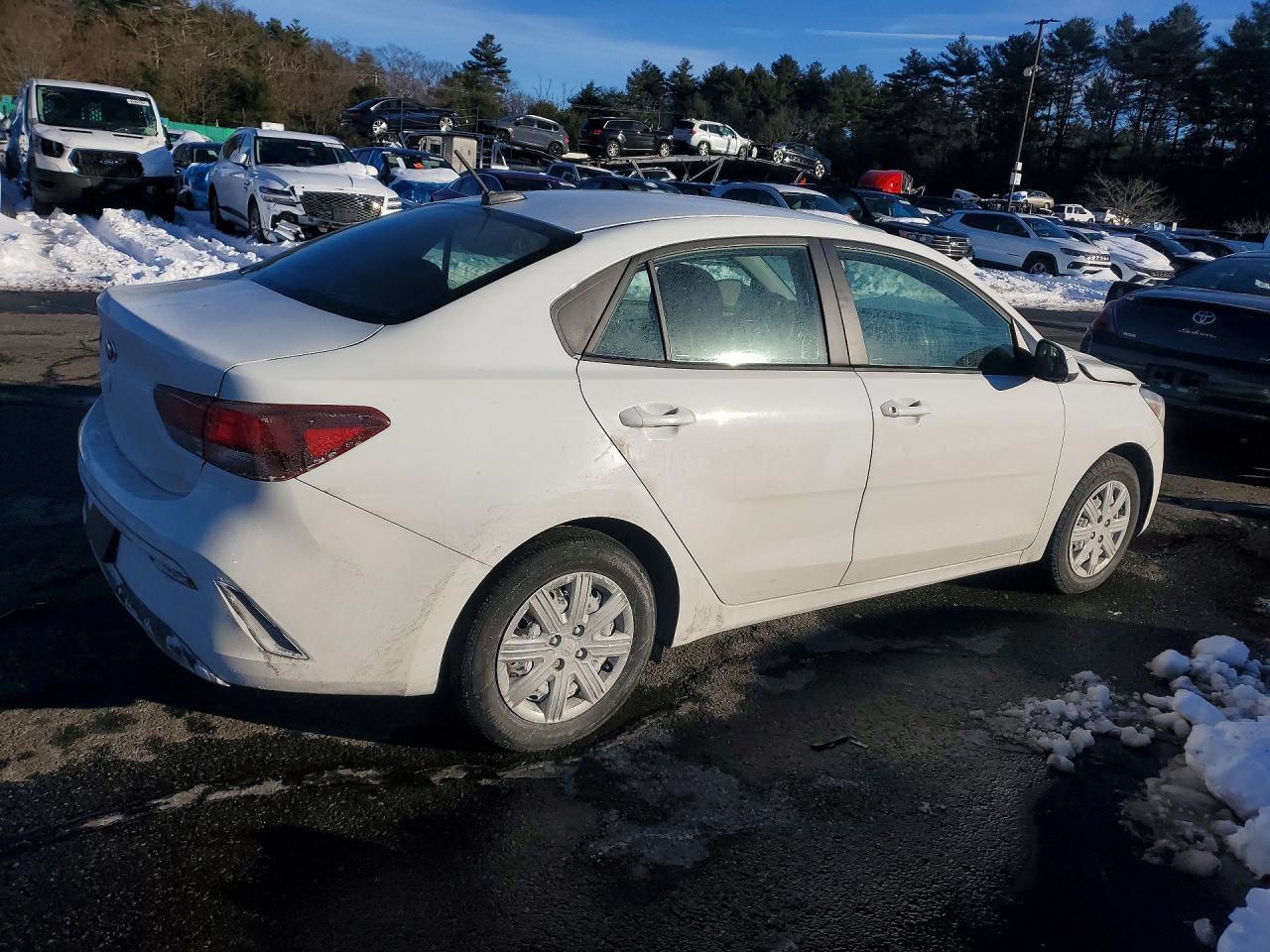 2021 KIA Rio lx