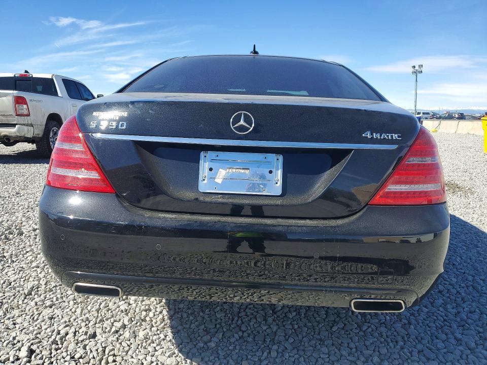 2013 Mercedes-Benz S 550