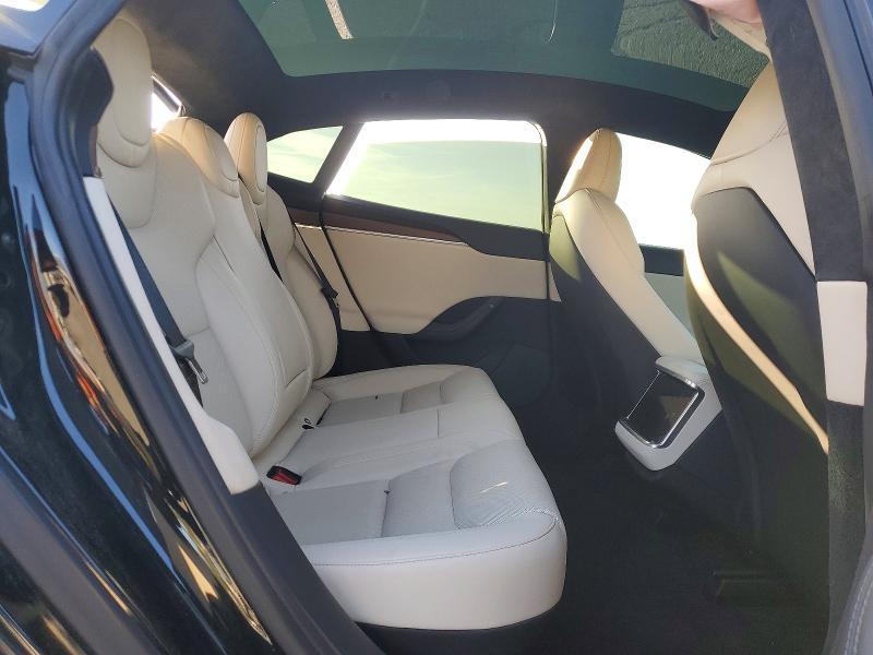 2022 Tesla Model s
