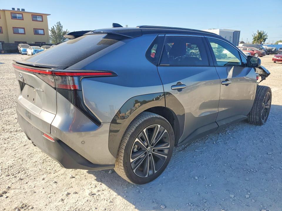 2024 Toyota Bz4x xle
