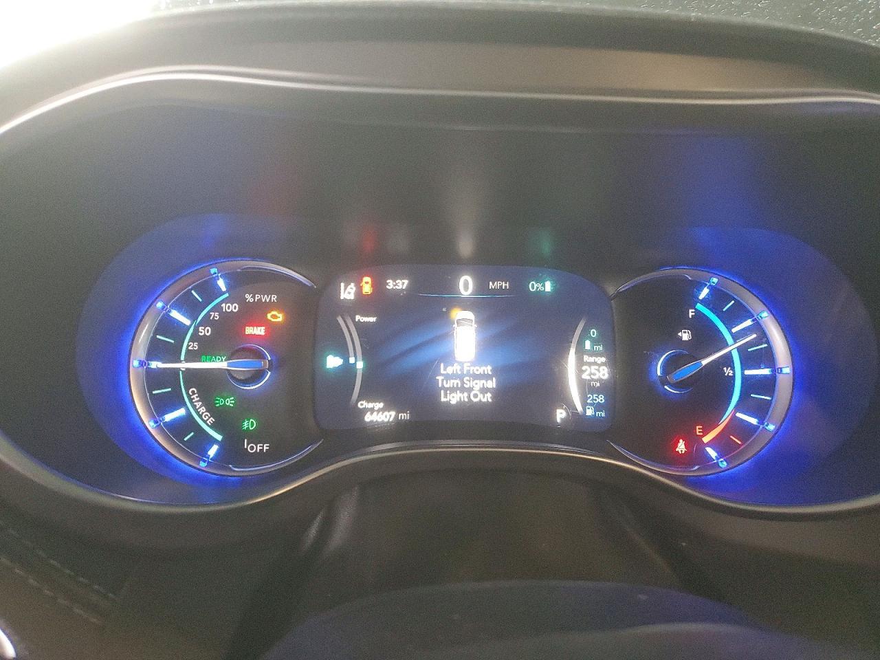 2018 Chrysler Pacifica Hybrid Limited