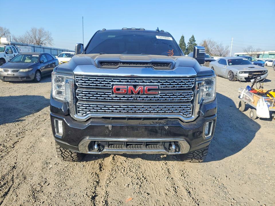 2021 GMC Sierra K2500 Denali