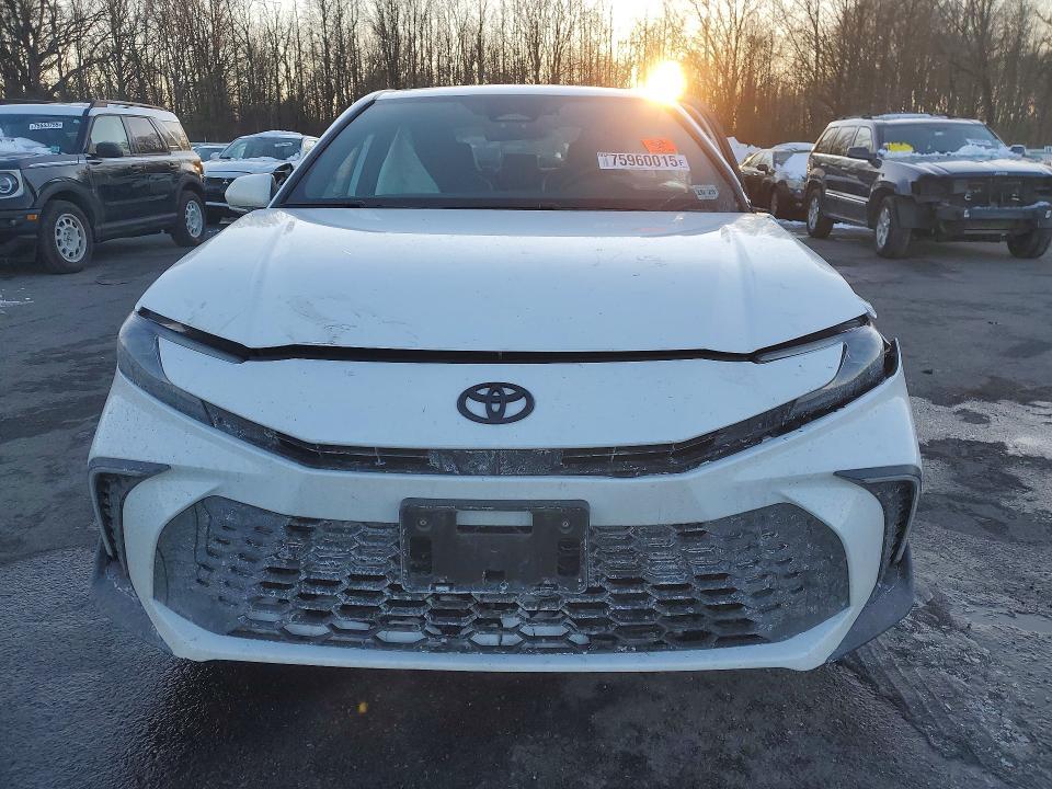 2025 Toyota Camry xse