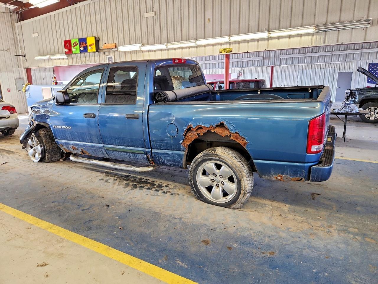 2004 Dodge RAM 1500 ST