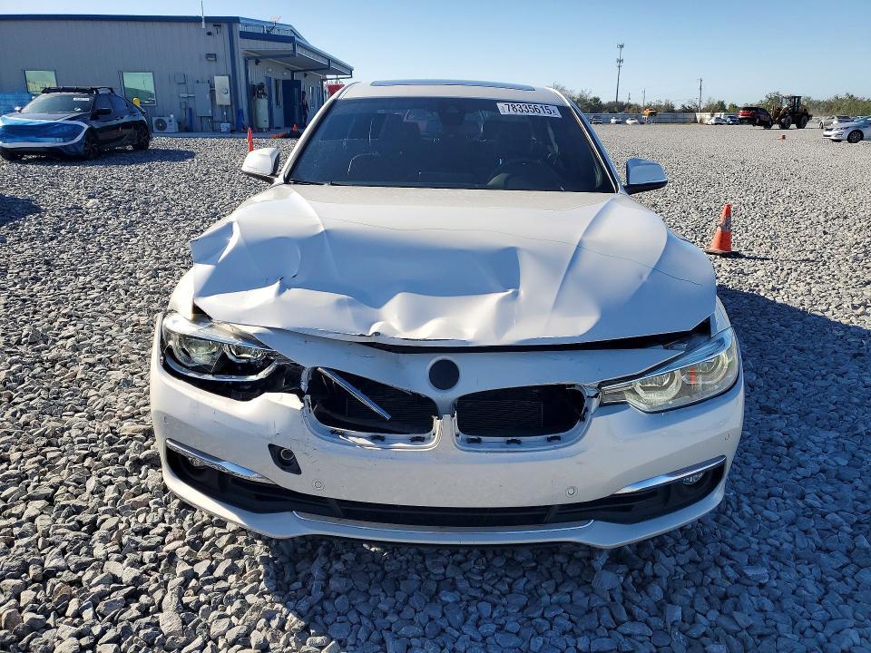 2017 BMW 330 i