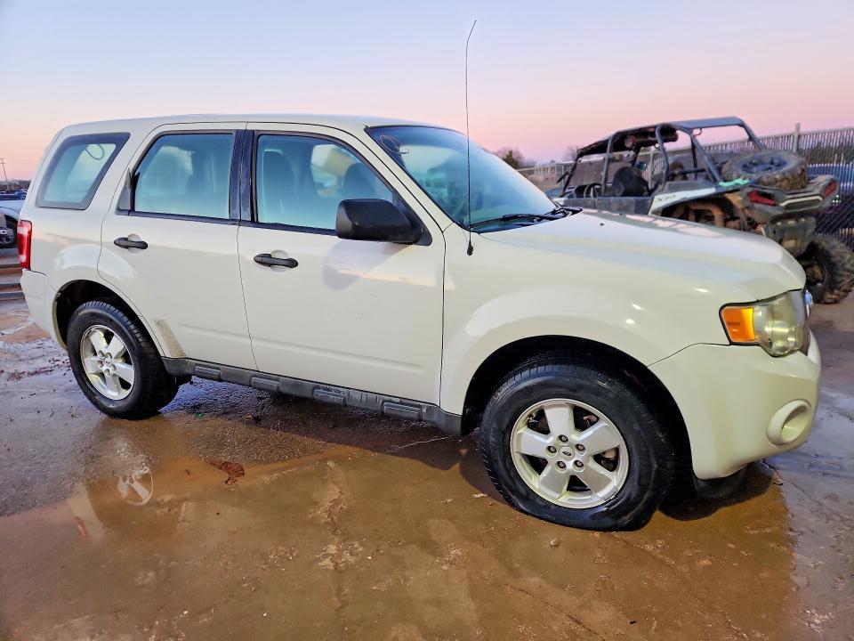 2012 Ford Escape xls