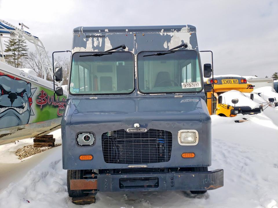 2020 Freightliner MT45G Delivery Truck