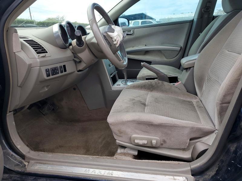 2005 Nissan Maxima se