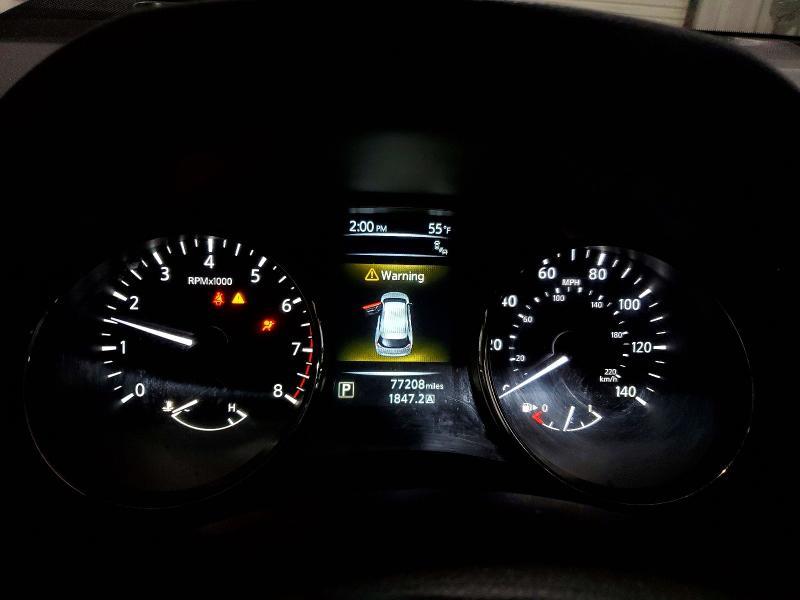 2016 Nissan Rogue sv